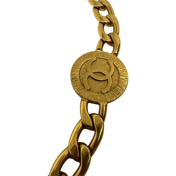 CHANEL Vintage Yellow Gold-Plated Chain Belt with CC Medallion Coins - Picture 6 of 8